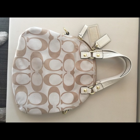 Coach purse - Picture 3 of 6